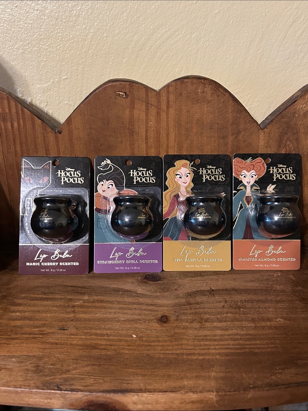 Disney Hocus Pocus themed cauldron shaped lip balms set of 4 NEW
